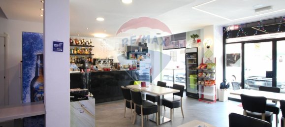 Коммерческая недвижимость с 2 комнатами в Бергамо, Италия № 52558 6