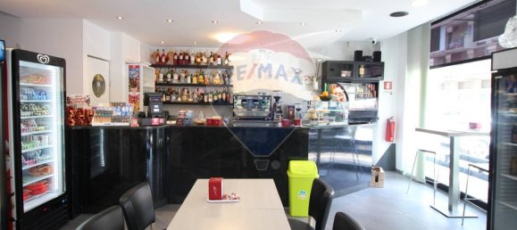 Коммерческая недвижимость с 2 комнатами в Бергамо, Италия № 52558 4