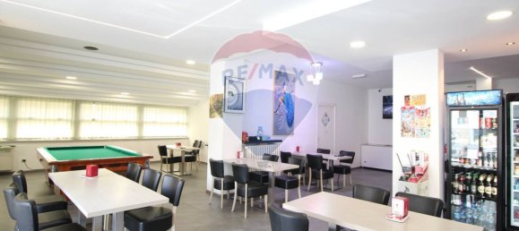 Коммерческая недвижимость с 2 комнатами в Бергамо, Италия № 52558 2