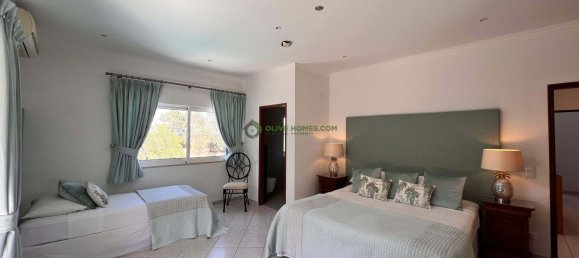 7 bedrooms Villa in Quarteira, Portugal No. 114431 2