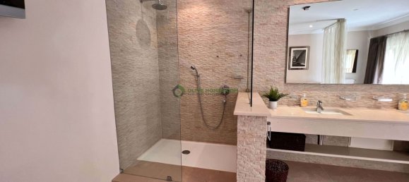 7 bedrooms Villa in Quarteira, Portugal No. 114431 41