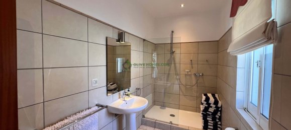 7 bedrooms Villa in Quarteira, Portugal No. 114431 11