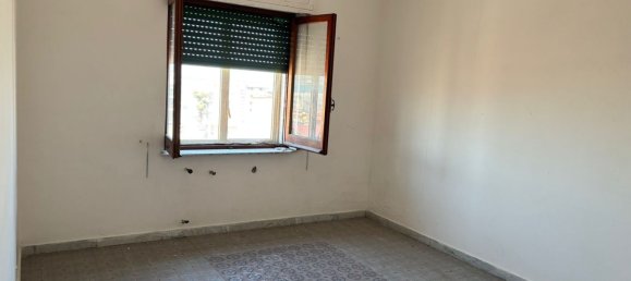 4 bedrooms Apartment in Crotone, Italy No. 318705 18