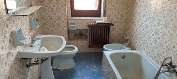 4 bedrooms Apartment in Crotone, Italy No. 318705 16