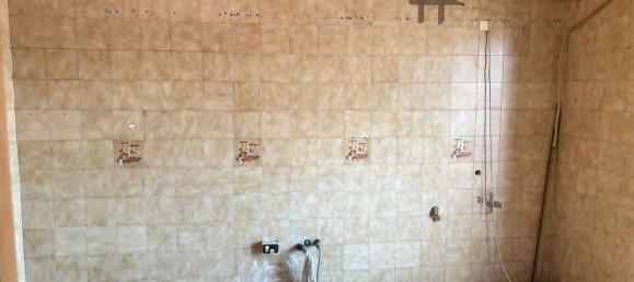 4 bedrooms Apartment in Crotone, Italy No. 318705 5