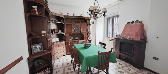 Дом с 7 комнатами в Лорето, Италия № 167952 6