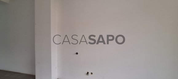 Gewerbliche Immobilie in Santa Maria da Feira, Portugal 155m², Nr. 190452 2