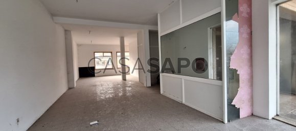 Gewerbliche Immobilie in Santa Maria da Feira, Portugal 155m², Nr. 190452 3