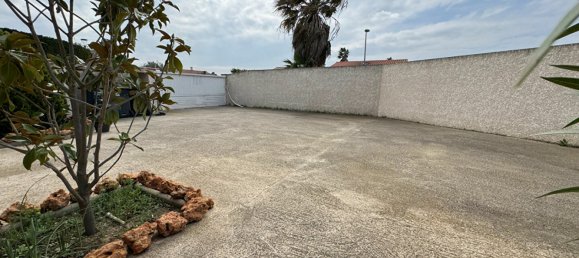 4 bedrooms Villa in Pia, France No. 361231 10