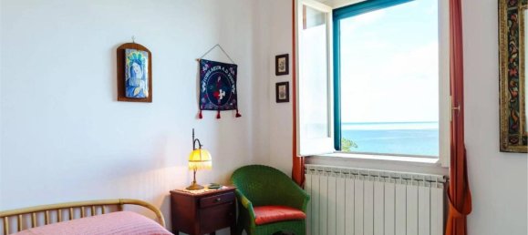 4 rooms Apartment in Casamicciola Terme, Italy No. 23908 31