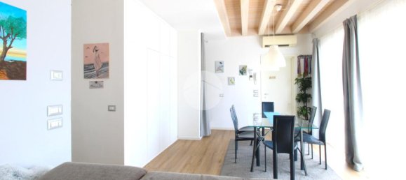 3 bedrooms Villa in Albignasego, Italy No. 272096 25