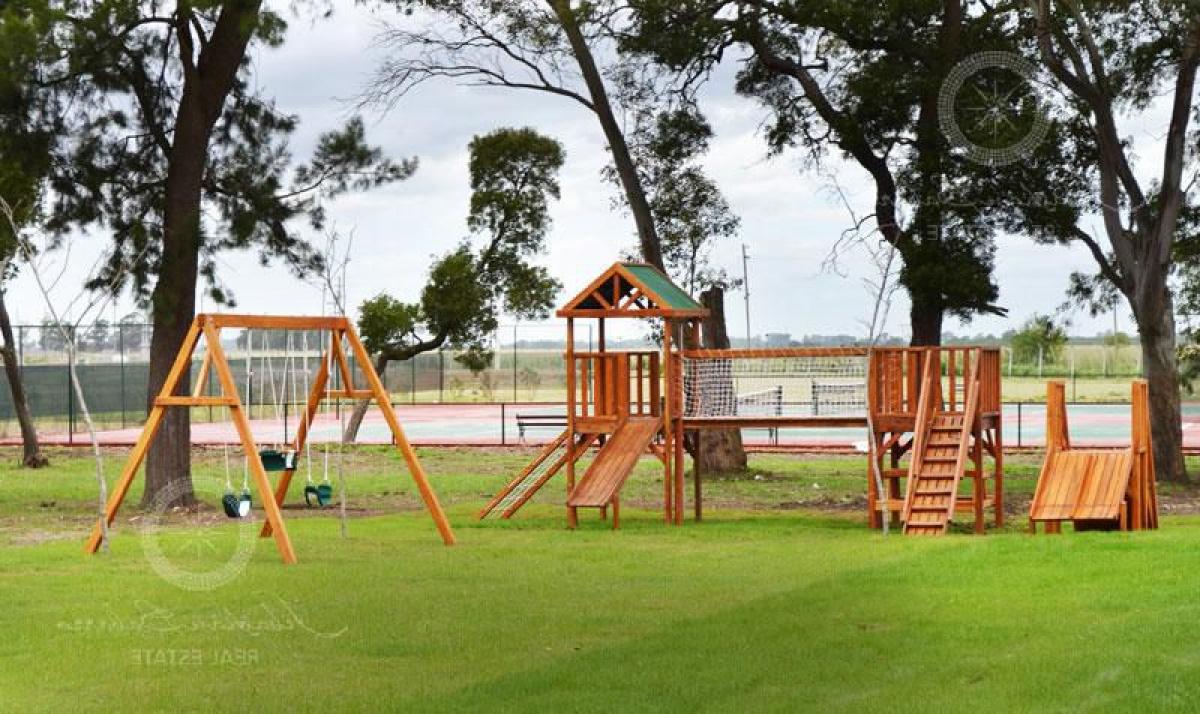  قطعة أرض في San Vicente, Argentina رقم 115735