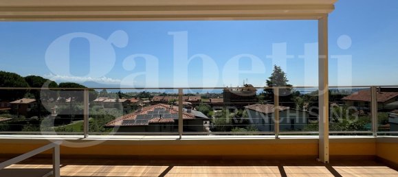 4 chambres Penthouse à Padenghe sul Garda, Italy No. 325853 13
