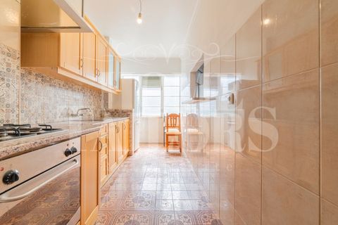 Apartamento de 1 dormitorio en Sintra, Portugal No. 305288