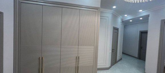 Квартира с 3 спальнями в Насиминский район, Азербайджан № 1522 17