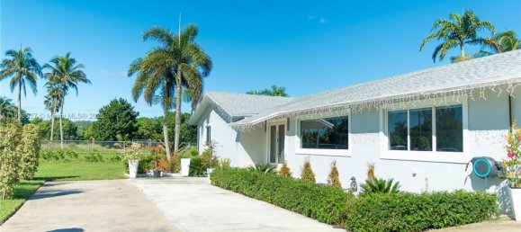 5 dormitorios villa en venta en Miami, Miami-Dade, Florida, USA № 614239 3