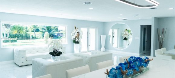 5 dormitorios villa en venta en Miami, Miami-Dade, Florida, USA № 614239 5