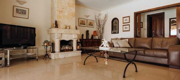 3 Schlafzimmer Gewerbliche Immobilie in Anarita, Cyprus, Nr. 18663 11