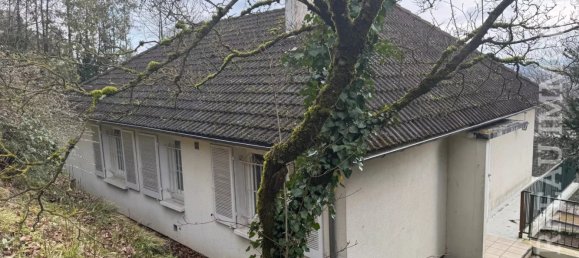 Casa de 4 dormitorios en Joigny, France No. 199893 2