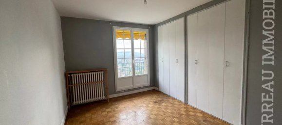 Casa de 4 dormitorios en Joigny, France No. 199893 8