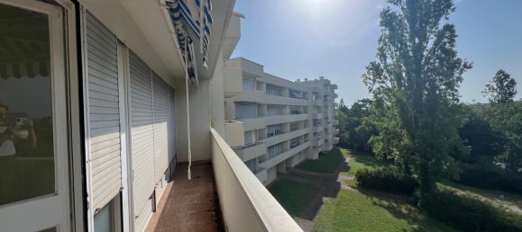 Apartamento de 2 dormitorios en Bourges, France No. 214949 7