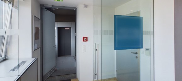 290m² Office in Linz, Austria No. 192725 10