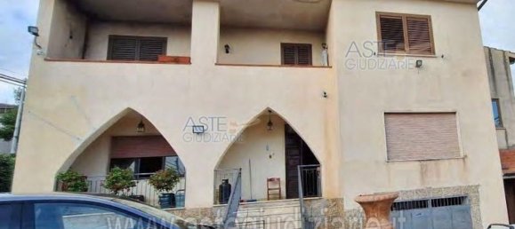5 bedrooms Apartment in Sezze, Italy No. 360052 2