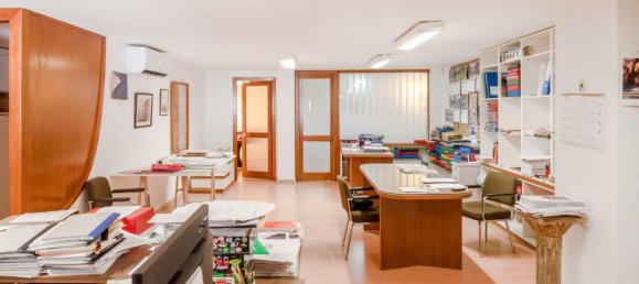 132m² Office in Palma de Majorca, Spain No. 154359 10