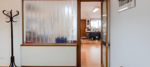 132m² Office in Palma de Majorca, Spain No. 154359 13