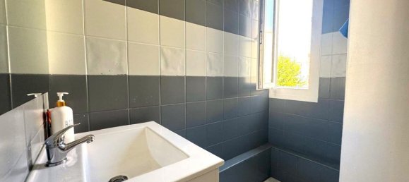 2 Schlafzimmer Wohnung in Marseille, France, Nr. 294266 4