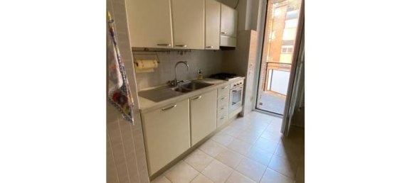 2 bedrooms Apartment in Milan, Italy No. 252533 2