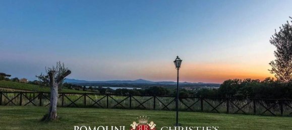 7 bedrooms House in Tuoro sul Trasimeno, Italy No. 54203 24