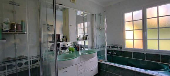 3 Schlafzimmer Haus in Nesles-la-Vallee, France, Nr. 151461 23