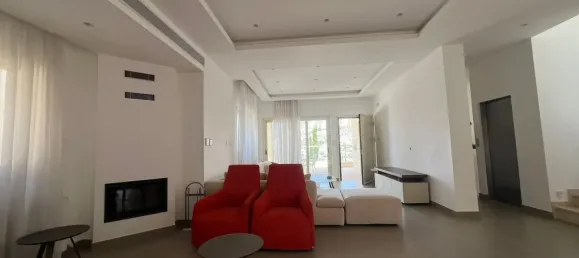 5 bedrooms Villa in Agios Tychonas, Cyprus No. 5560 3