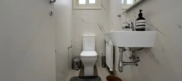 5 bedrooms Villa in Agios Tychonas, Cyprus No. 5560 15