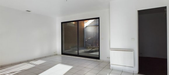 3 غرف نوم منزل ذو طابقين في Clamart, France رقم 163373 5