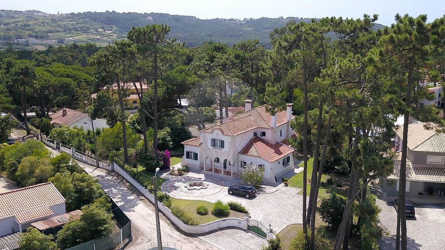 3 bedrooms House in Colares, Portugal No. 51534