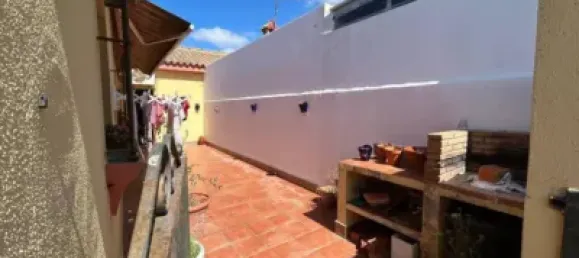 3 bedrooms House in Cadiz, Spain No. 166928 9