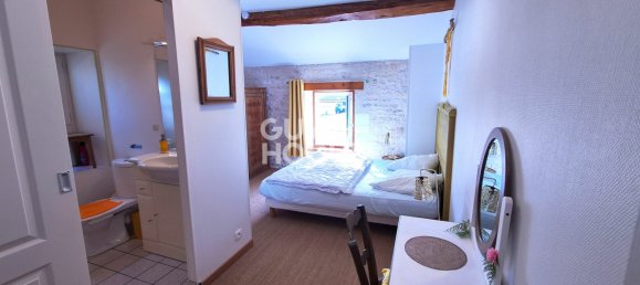 Дом с 6 спальнями в Приморская Шаранта, Франция № 277507 12