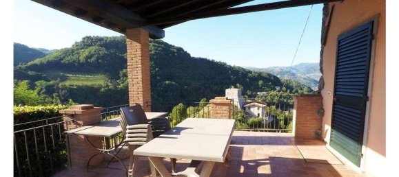 Casa de 8 habitaciónes en Gallicano, Italy No. 69642 3