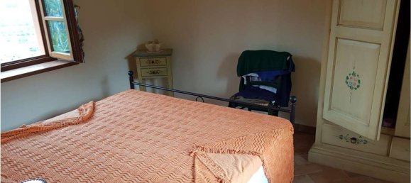 Casa de 8 habitaciónes en Gallicano, Italy No. 69642 17