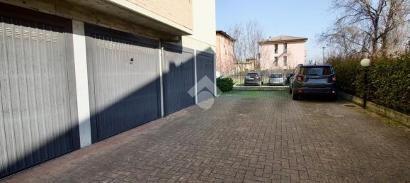 2 rooms Apartment in Reggio Emilia, Italy No. 15312 53
