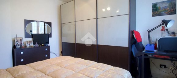 2 rooms Apartment in Reggio Emilia, Italy No. 15312 41