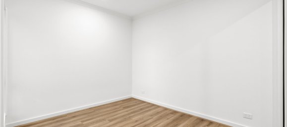 4 bedrooms House in Werribee, Australia No. 692 16