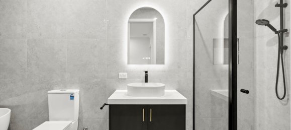 4 bedrooms House in Werribee, Australia No. 692 18