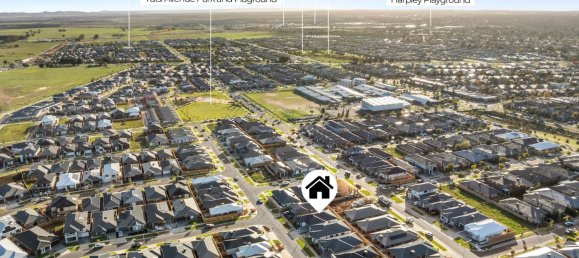 4 bedrooms House in Werribee, Australia No. 692 2