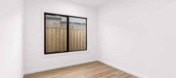 4 bedrooms House in Werribee, Australia No. 692 20