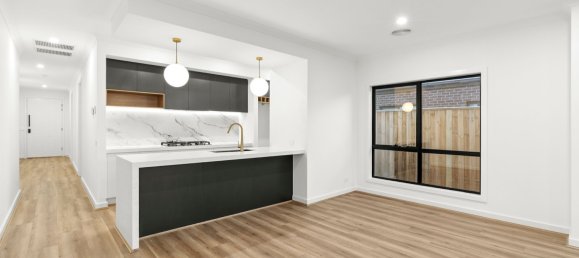 4 bedrooms House in Werribee, Australia No. 692 10