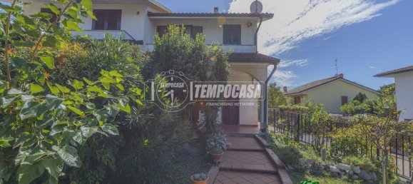4 rooms Villa in Noviglio, Italy No. 139497 6