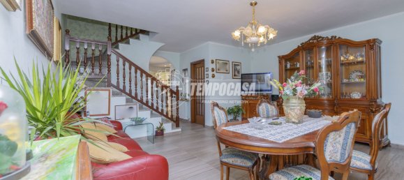 4 rooms Villa in Noviglio, Italy No. 139497 7